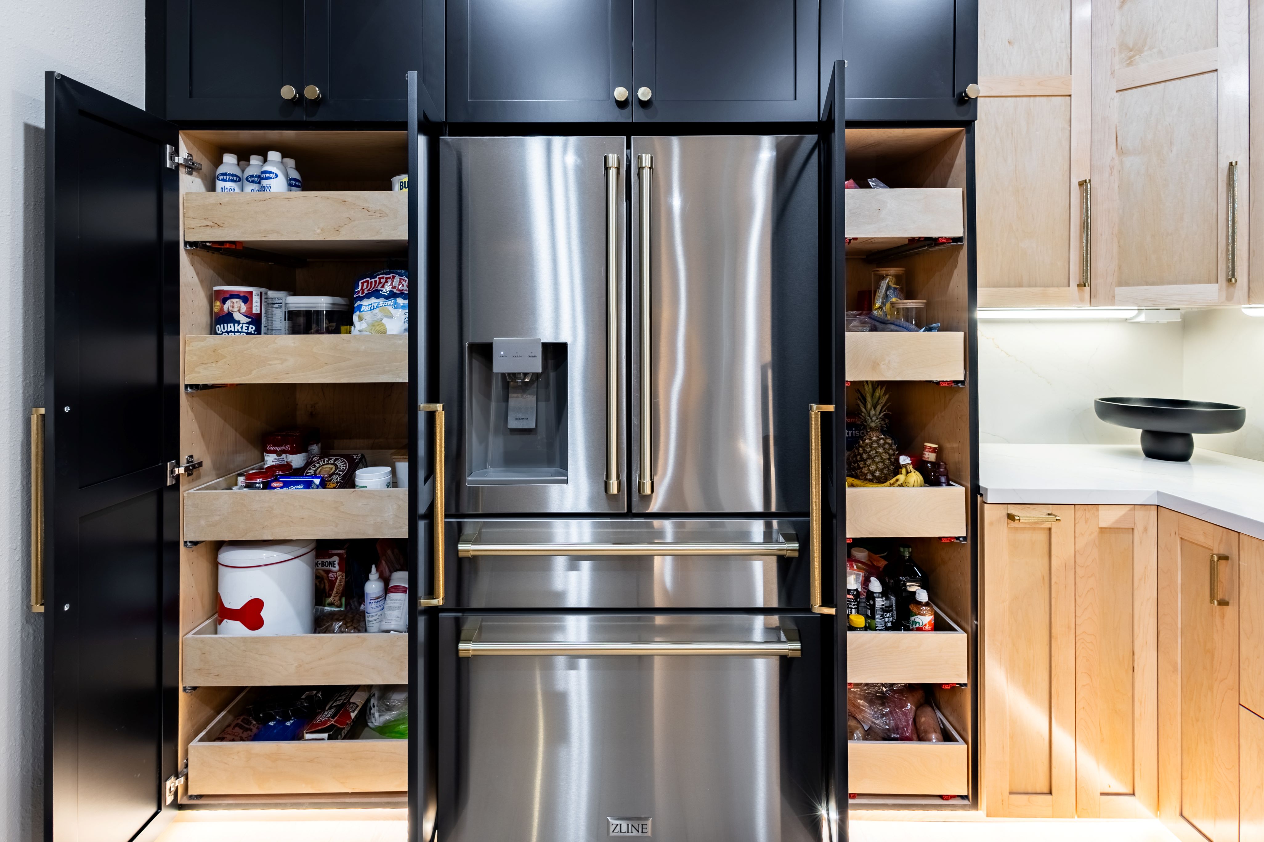 KTU Houston Sugarland - Full remodel - EL Shaker Doors -Cabinotch Custom Cabinets-doors_20241120-009