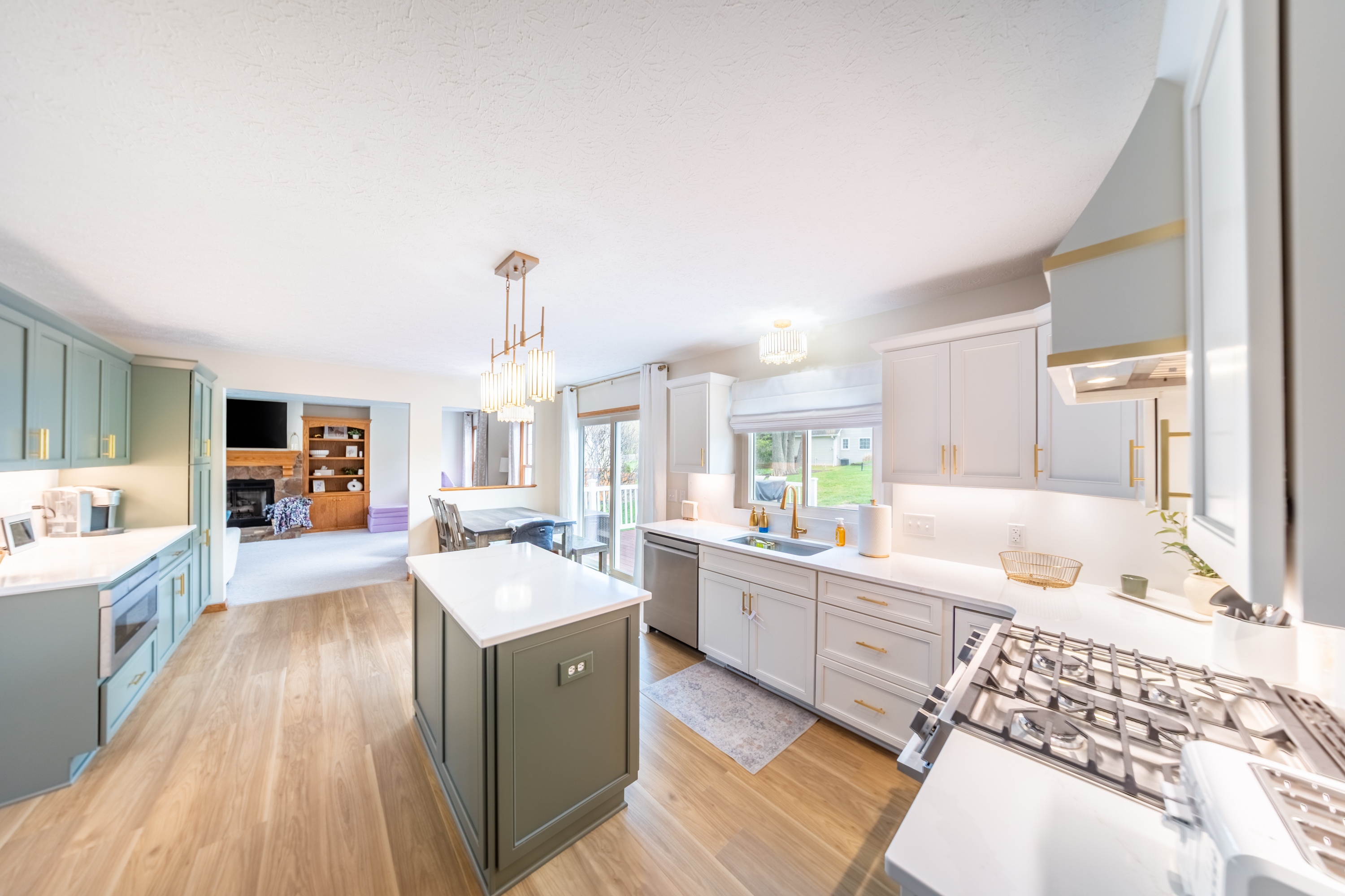 Why Cabinet Refacing is the Smart Choice for Your Kitchen Upgrade
