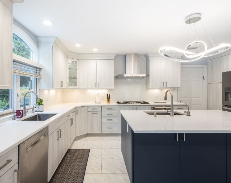 Enhancing Your Kitchen: Exploring Cabinet Refacing vs. Custom Cabinets